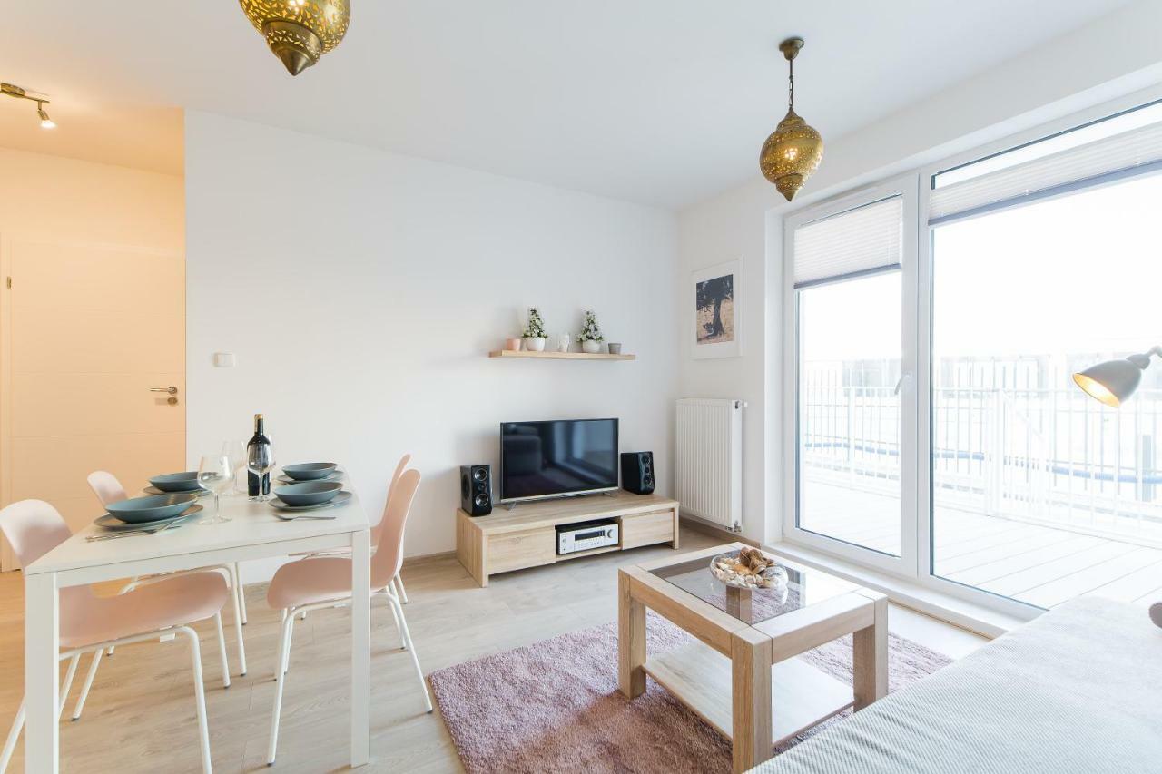 Apartament Rose Kolobrzeg Exterior photo